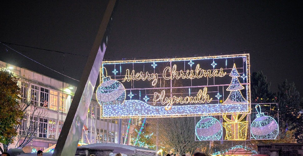 Christmas lights in the city centre that say 'Welcome to Plymouth'